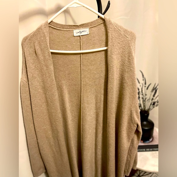 CJLA- Corrine Cardigan - Picture 6 of 9